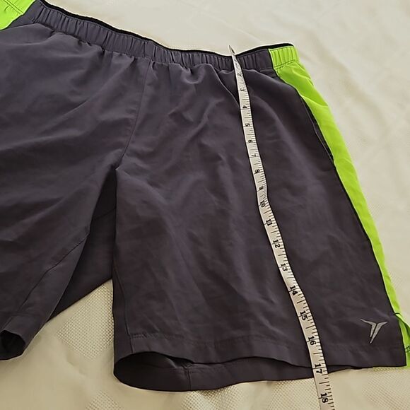 Old Navy Men's Go-Dry Shorts & T-Shirt Gray/Green Medium/XL - Picture 16 of 16